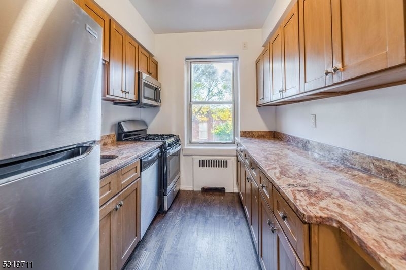 10 N Ridgewood Rd 311