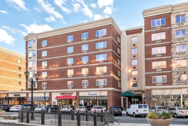 5212 City Pl