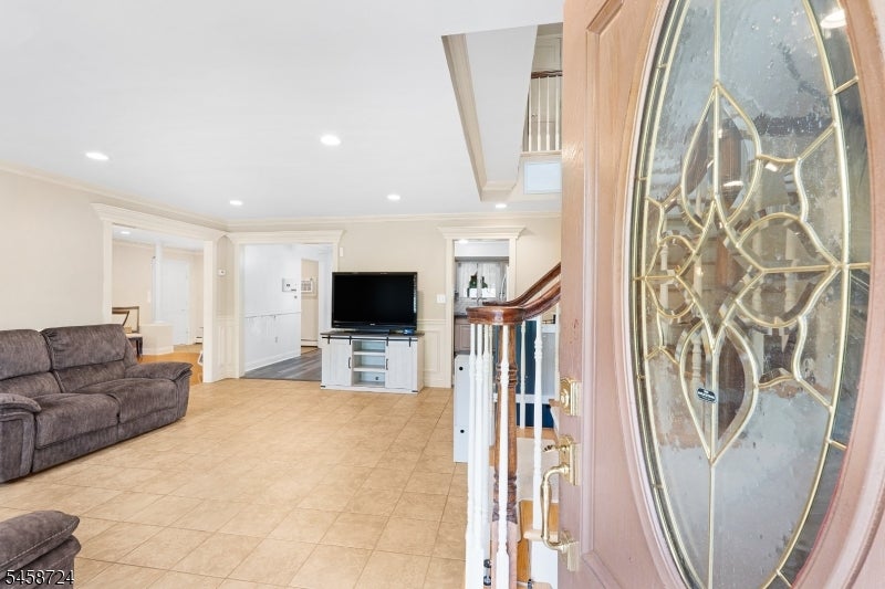 127 Mountain Cir