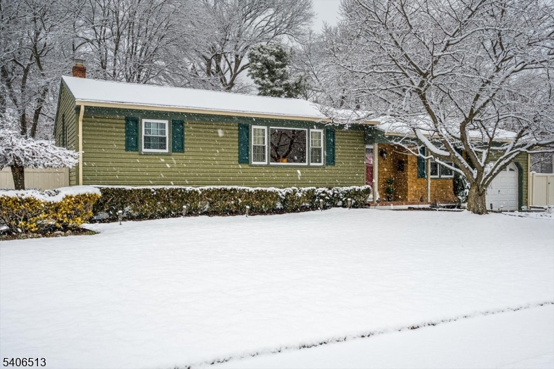 108 Elizabethtown Ct