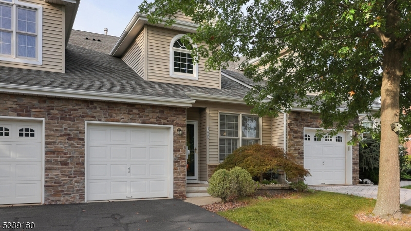 150 Saratoga Ct