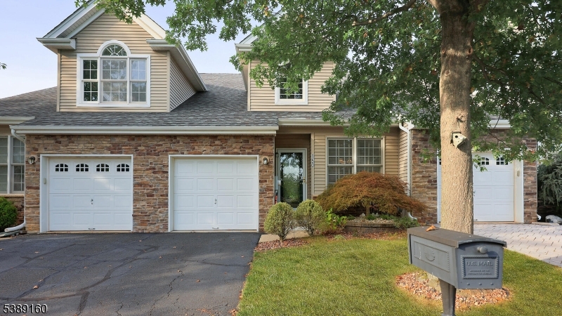 150 Saratoga Ct
