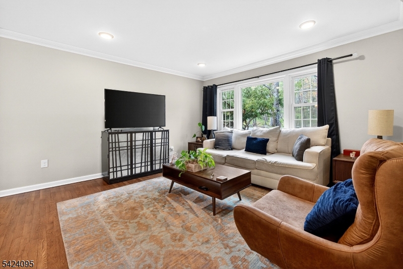 541 Rockaway Valley Rd