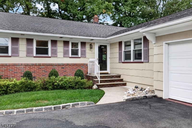 103 Wentz Ave