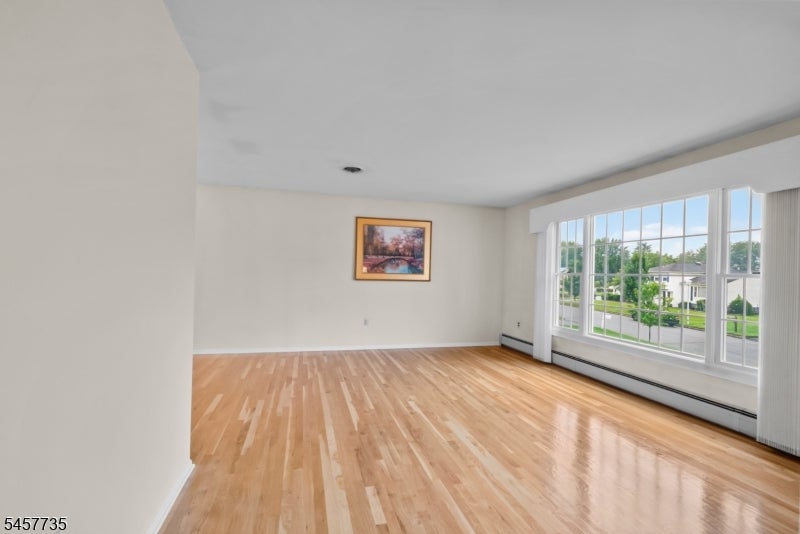 2 Tanglewood Dr