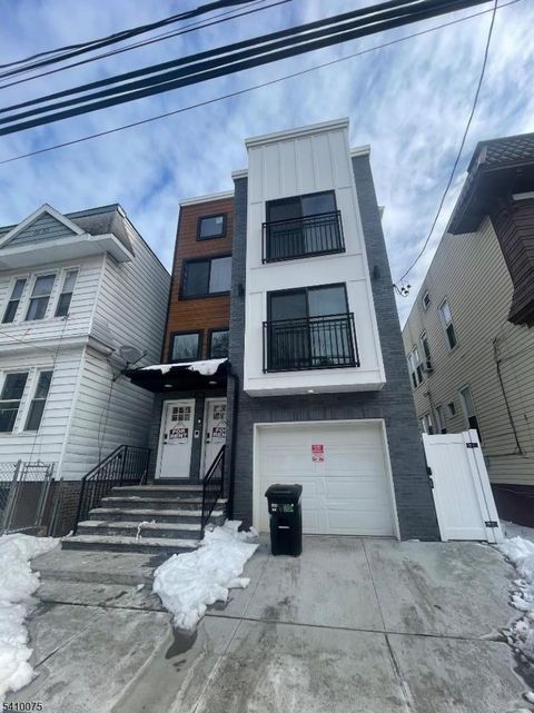 116 Brookdale Ave Unit 2 2 Newark City NJ 07106