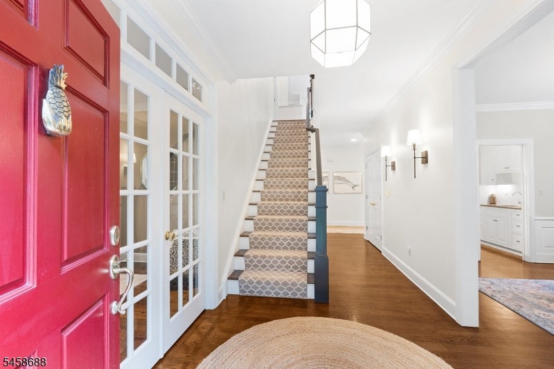 7 Red Oak Row
