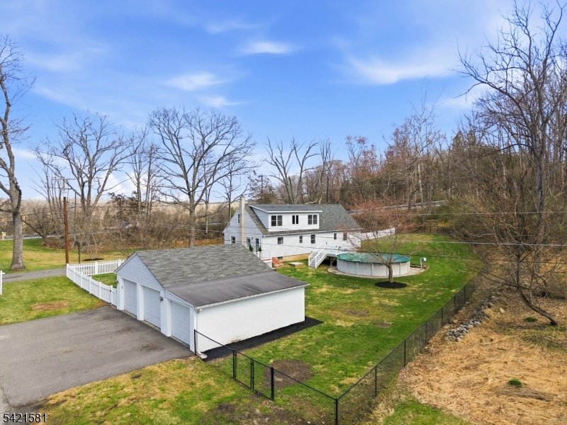 34 Old Middleville Rd