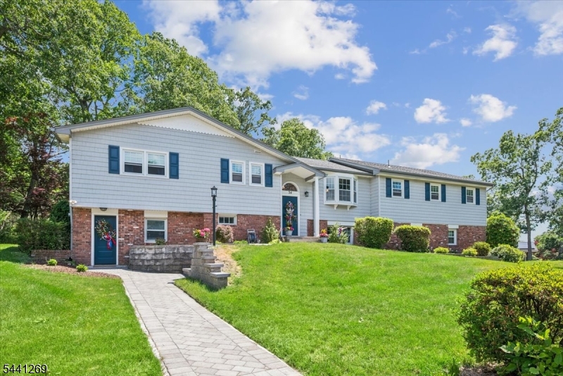 34 Woodlawn Ter