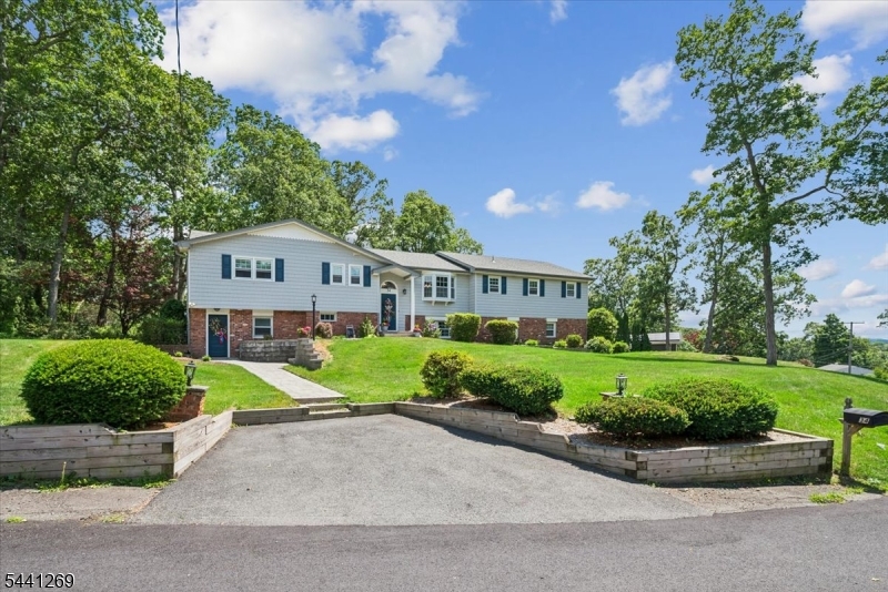 34 Woodlawn Ter