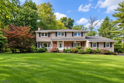 Photo for 6 White Oak Ln