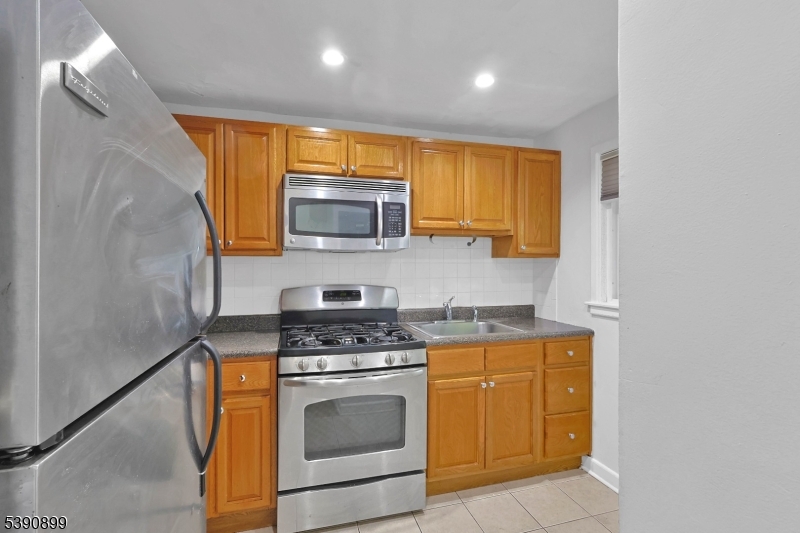 130 Glenbrook Pkwy 7D