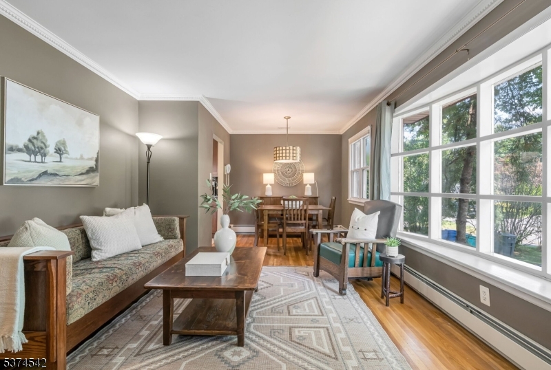 27 Kennedy Dr