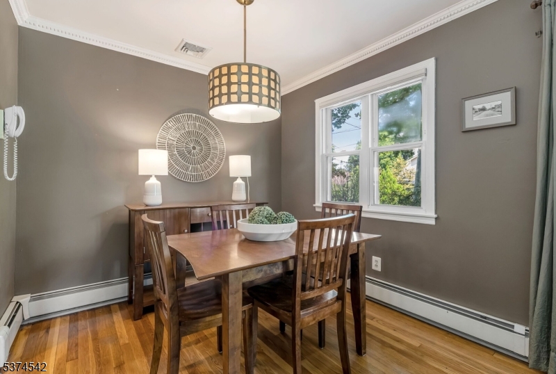 27 Kennedy Dr