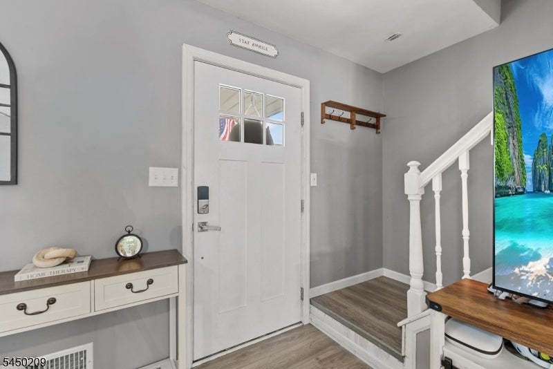 39 Shilling Way 192