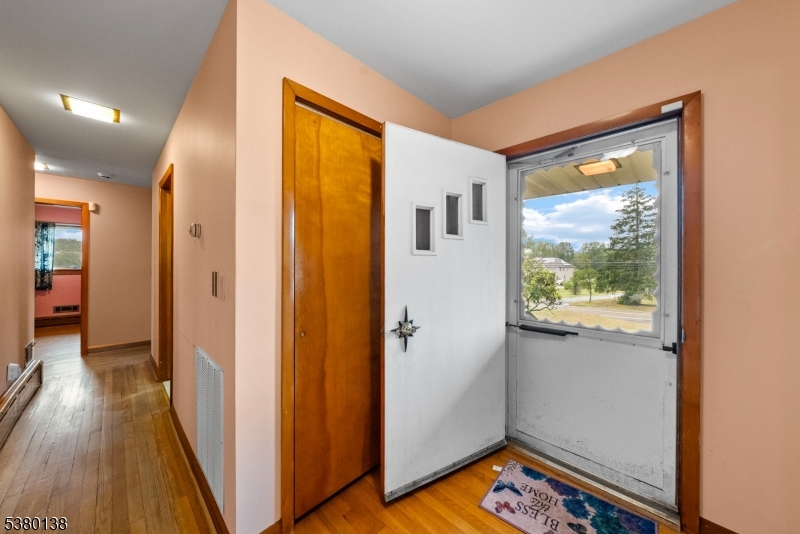 624 Hillsborough Rd