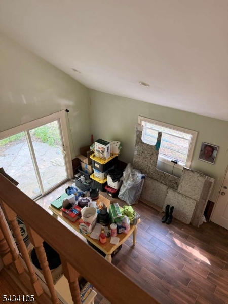 319 New Rd