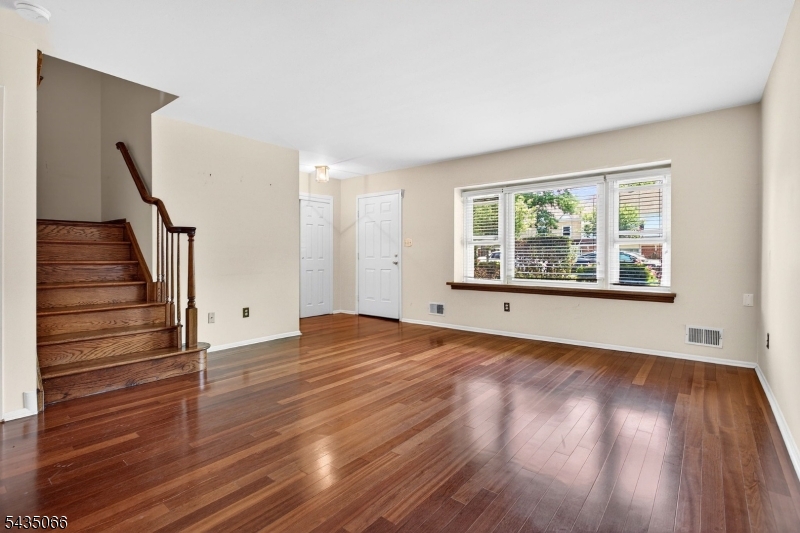 4 Wareham Ct