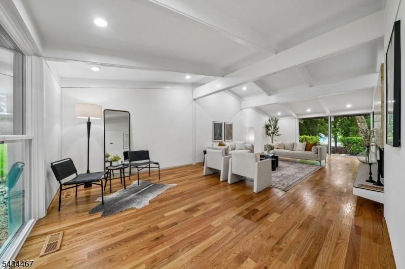 28 Fernhill Rd