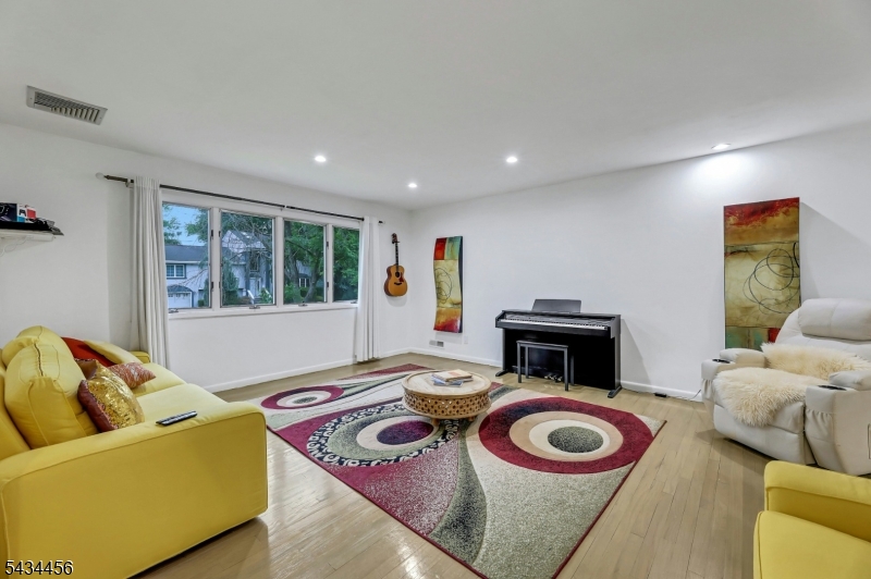 45 Kershner Pl