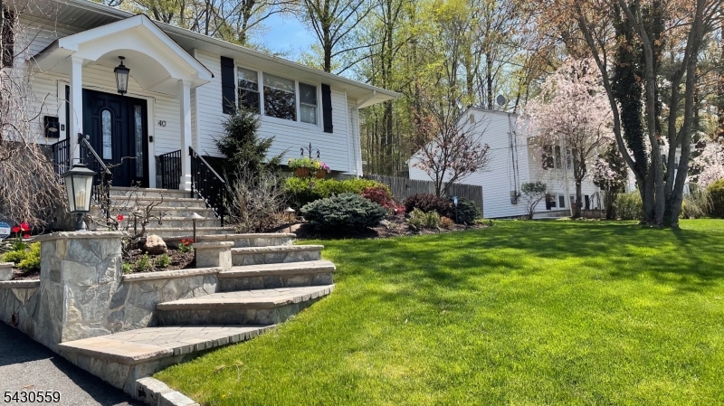 40 Rumson Rd