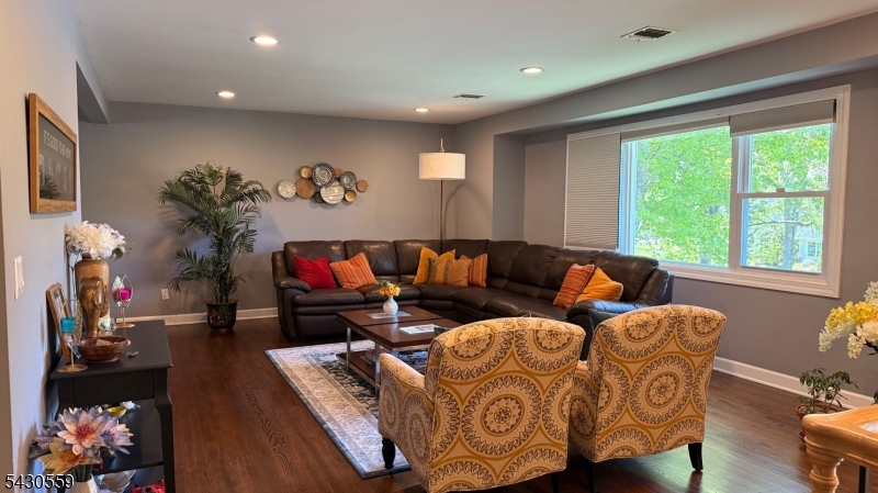 40 Rumson Rd