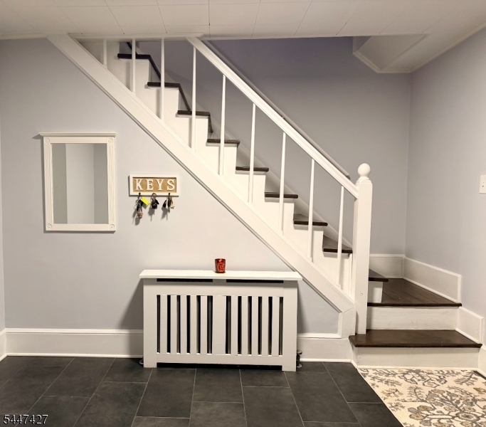 41 Hillside Ave