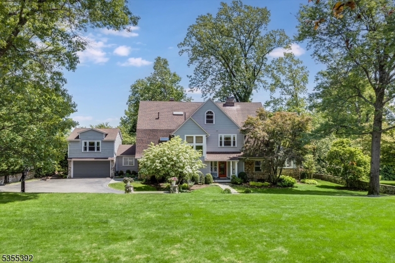 49 Highland Ave