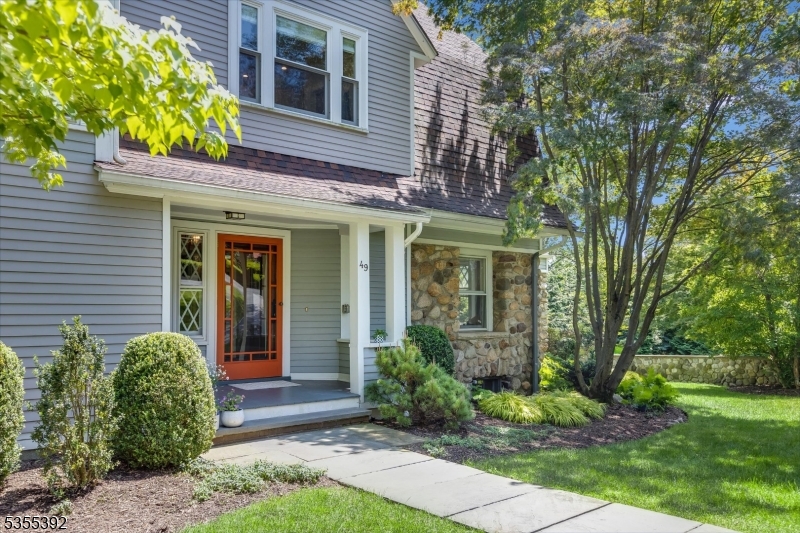 49 Highland Ave