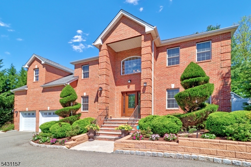 301 Greenwood Ave