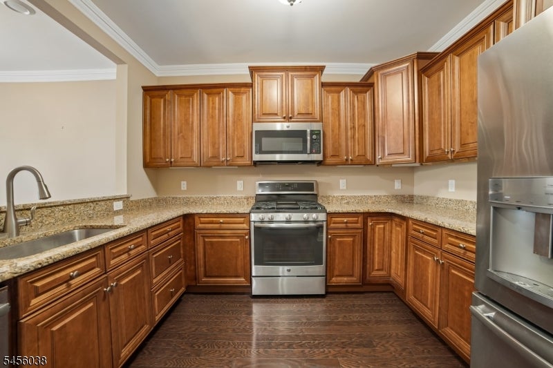 4108 Hoover Ln