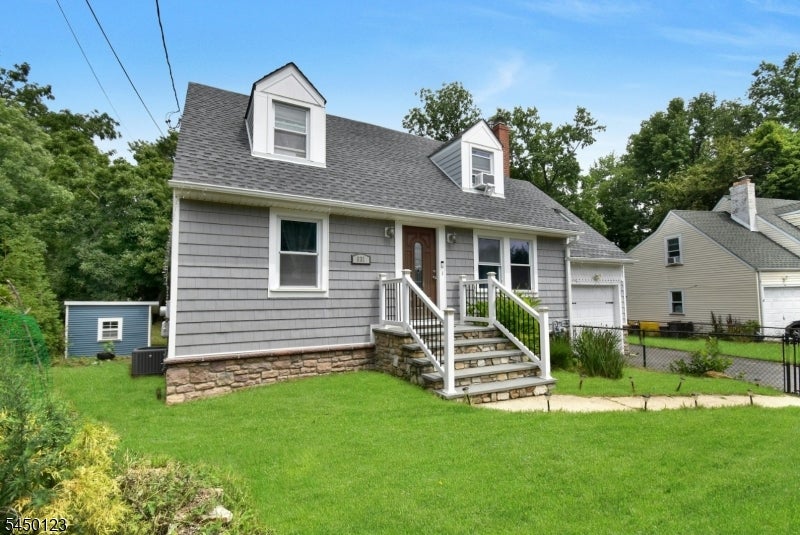 631 Concord Cir