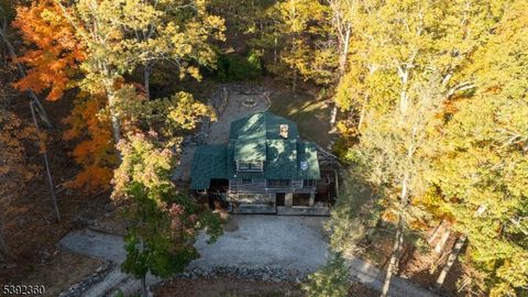 Photo of 71 Dogwood Ln, West Milford, NJ 07421 (MLS # 3993682)