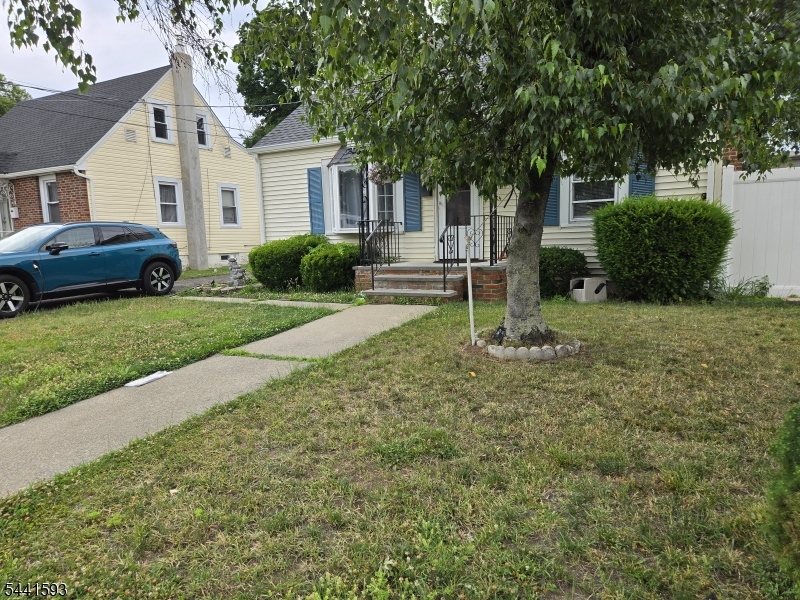 4 Salem Rd