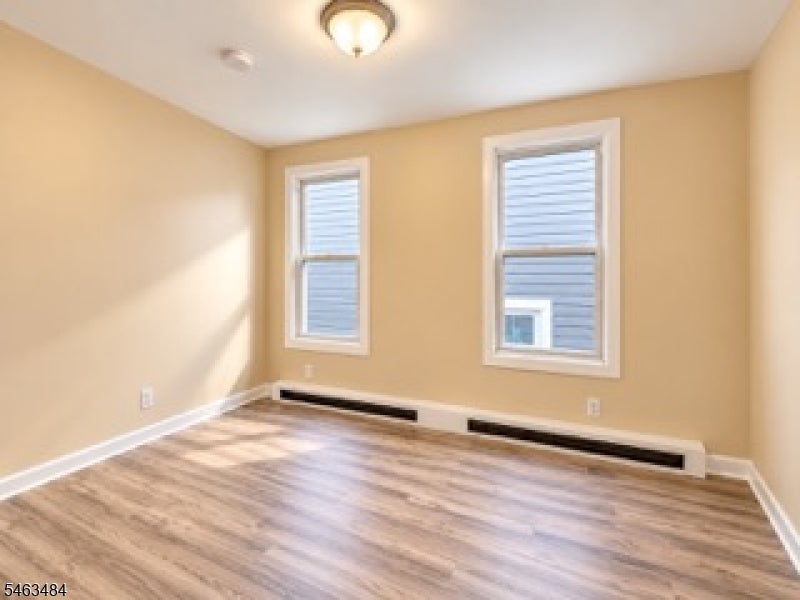 232 S 6Th St 2