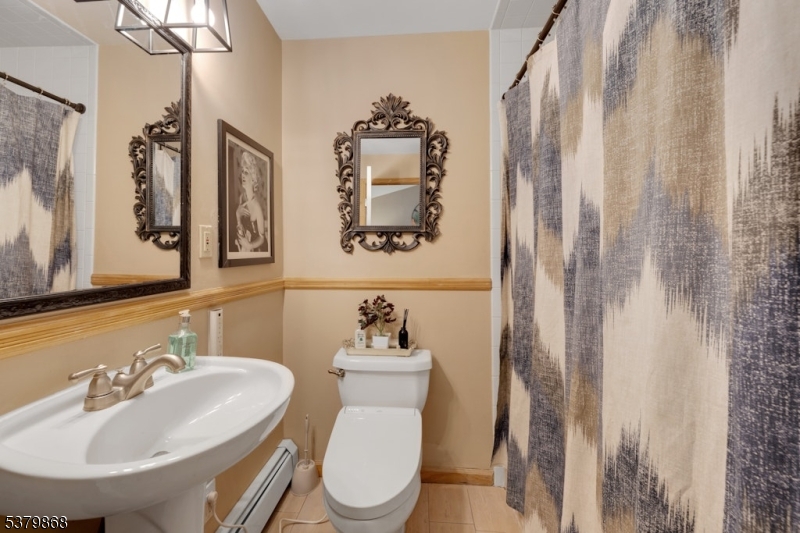 25 Sunrise Dr