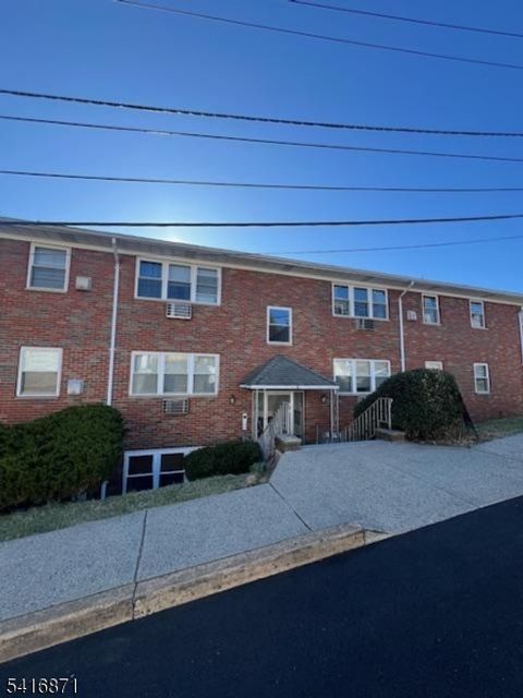 10 Berton Pl 10 Nutley Twp. NJ 07110