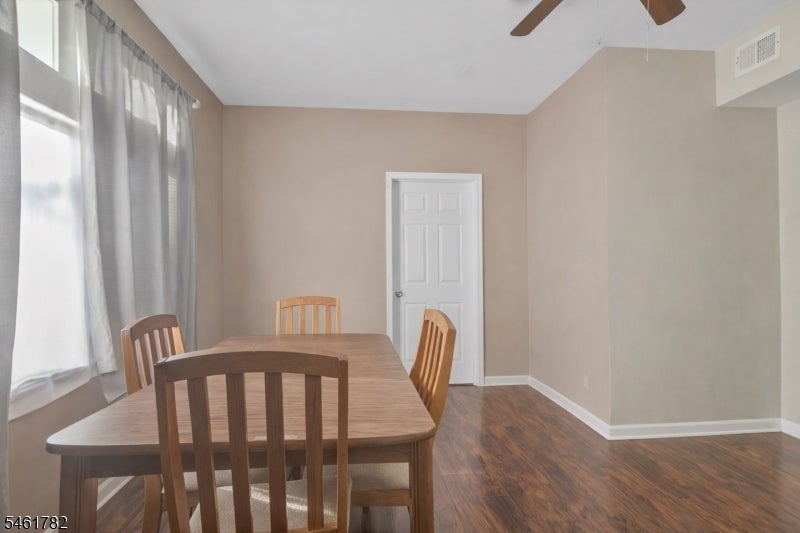 105 Huntington Ter 1