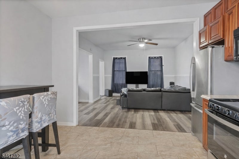 105 Huntington Ter 1