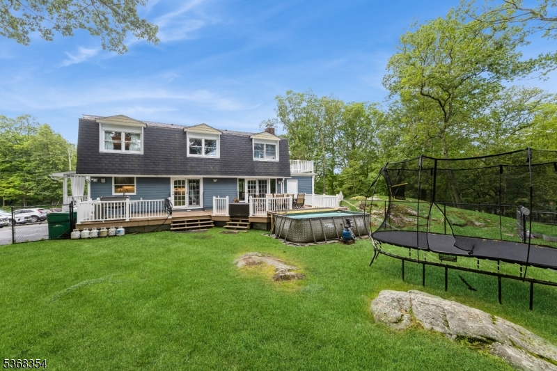 217 Green Rd