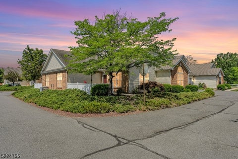 Featured picture for the property 3854981