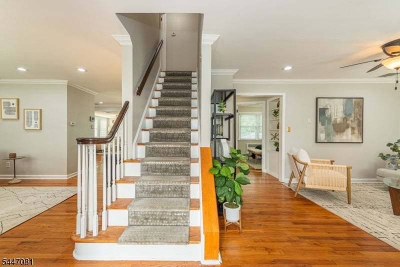 37 Evans Rd