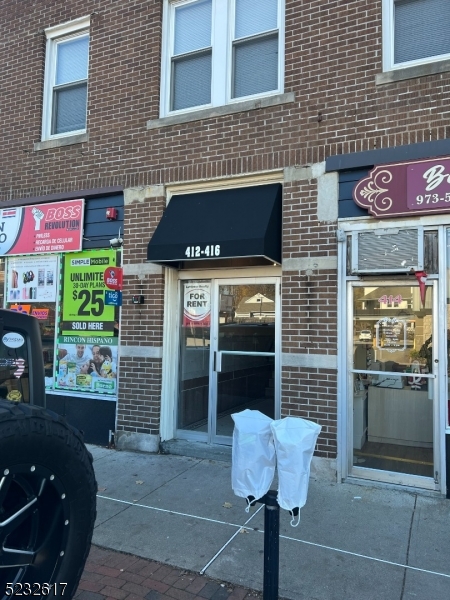 412-416 Bloomfield Ave 22