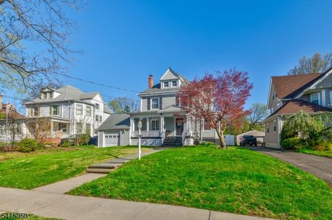 132 W 6Th Ave Roselle Boro NJ 07203