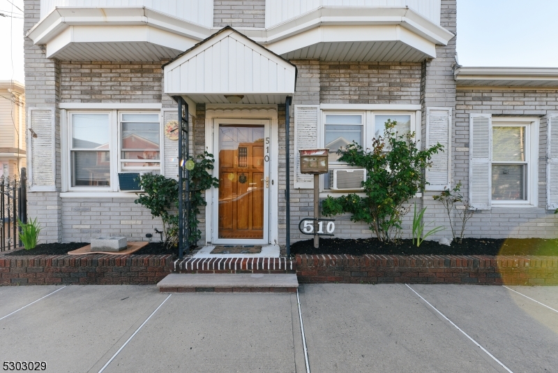 510 WASHINGTON AVE APT 2 2