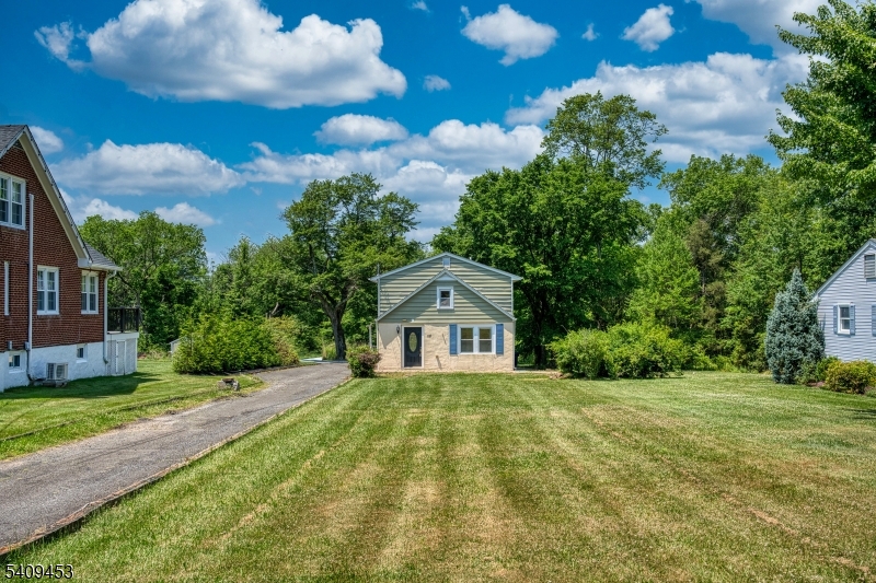 1109 Route202/206 North