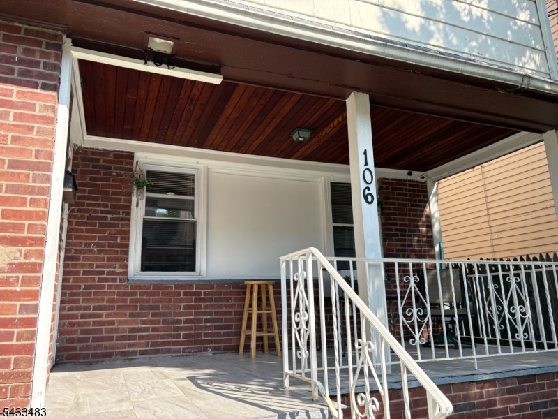 106 Smith Street 2