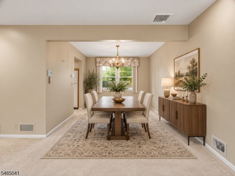 10 Aldom Cir