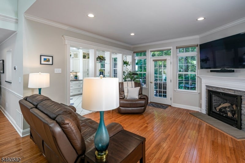 44 Rock Creek Woods Dr