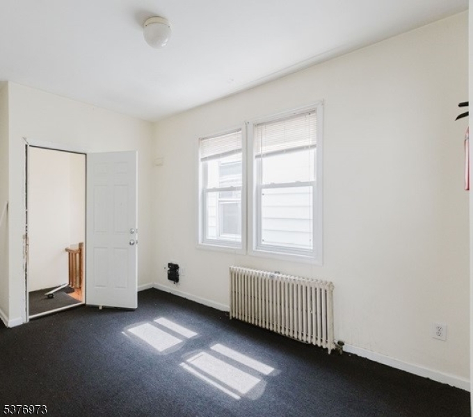 99 Senior St